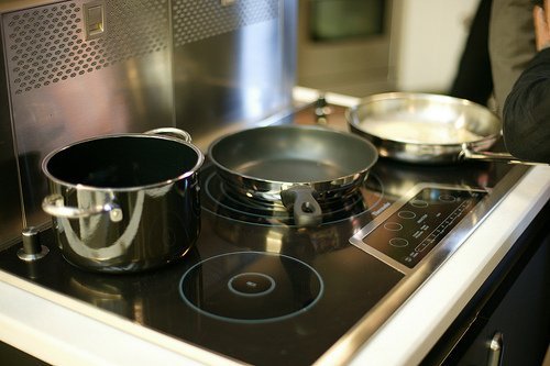 10 mẫu bếp từ cảm ứng cho không gian bếp-2